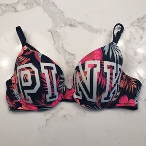 PINK wear everywhere push up bra✨